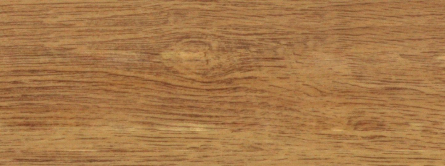 Colour swatch of the Vilo Esquero skirting board 608. 