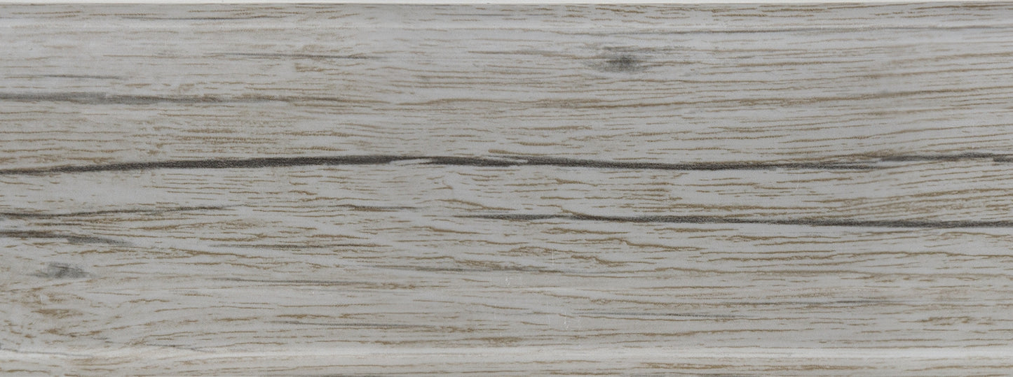 Colour swatch of the Vilo Esquero skirting board 626. 