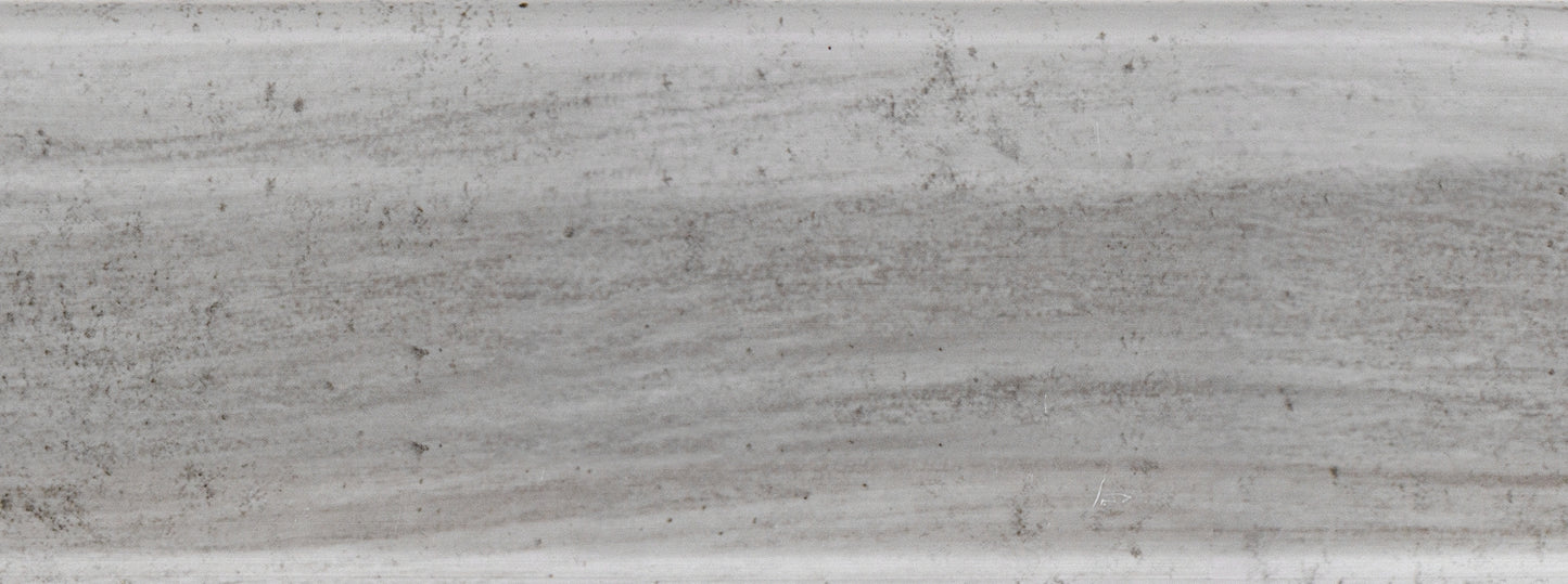 Colour swatch of the Vilo Esquero skirting board 630. 