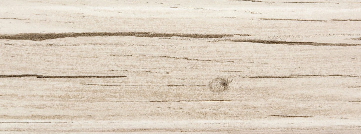 Colour swatch of the Vilo Esquero Duo skirting board 655. 