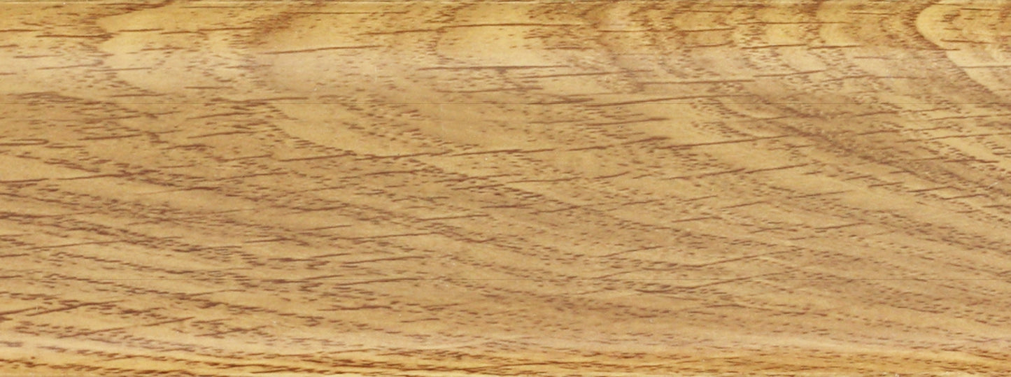 Colour swatch of the Vilo Magnum skirting board 805. 