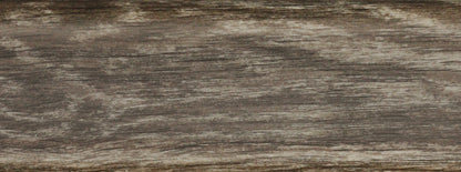 Colour swatch of the Vilo Magnum skirting board 810. 