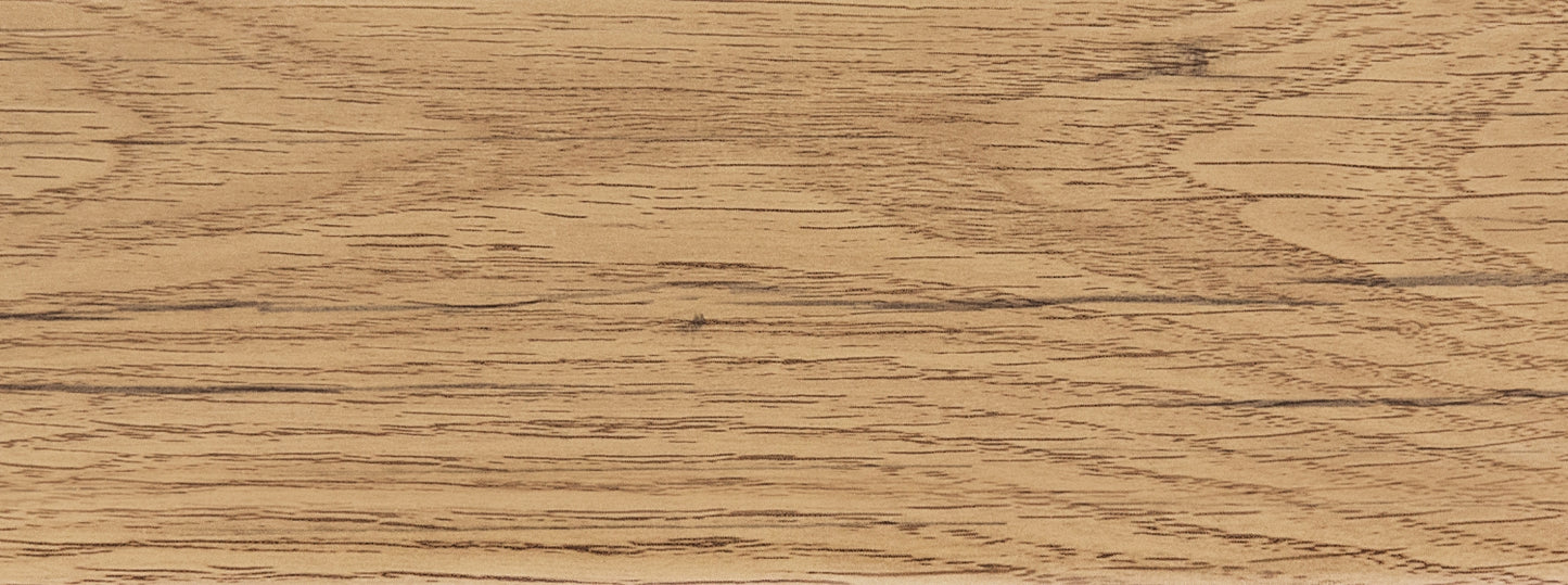 Colour swatch of the Linela skirting board in oak hamilton. 